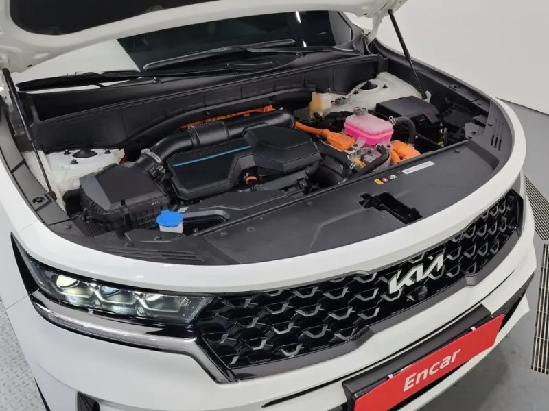 2023 Kia Sorento с пробегом 23 881 км
