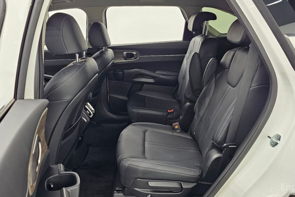 2022 Kia Sorento с пробегом 24 473 км