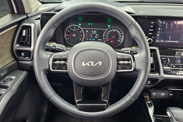 2022 Kia Sorento с пробегом 24 473 км