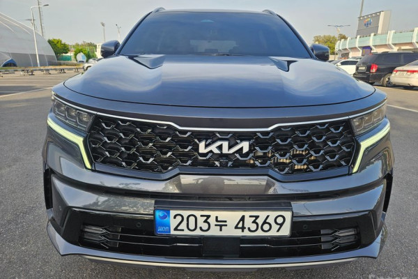2023 Kia Sorento с пробегом 50 234 км