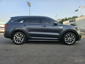 2023 Kia Sorento с пробегом 50 234 км