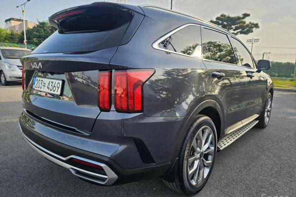 2023 Kia Sorento с пробегом 50 234 км