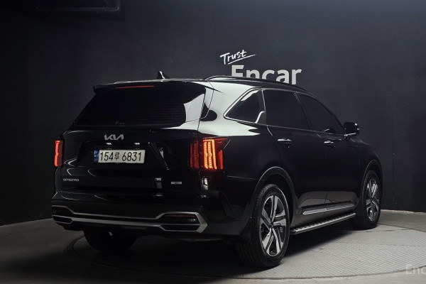 2023 Kia Sorento с пробегом 16 485 км