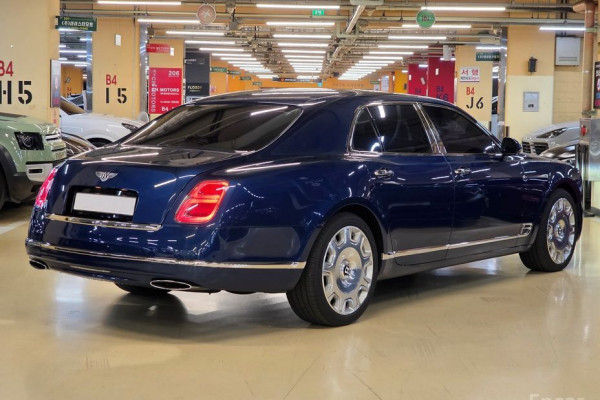 2017 Bentley Mulsanne с пробегом 86 000 км