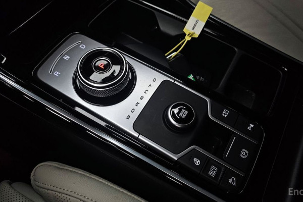 2023 Kia Sorento с пробегом 16 485 км