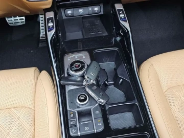 2020 Kia Sorento с пробегом 56 913 км