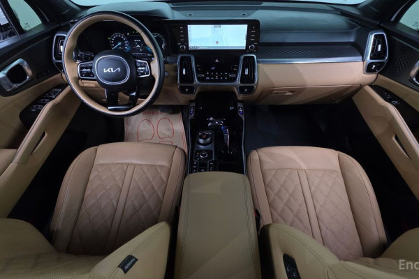 2023 Kia Sorento с пробегом 43 178 км