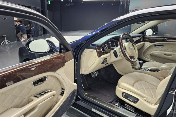 2013 Bentley Mulsanne с пробегом 85 492 км