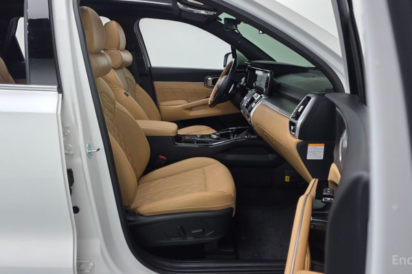 2023 Kia Sorento с пробегом 43 178 км