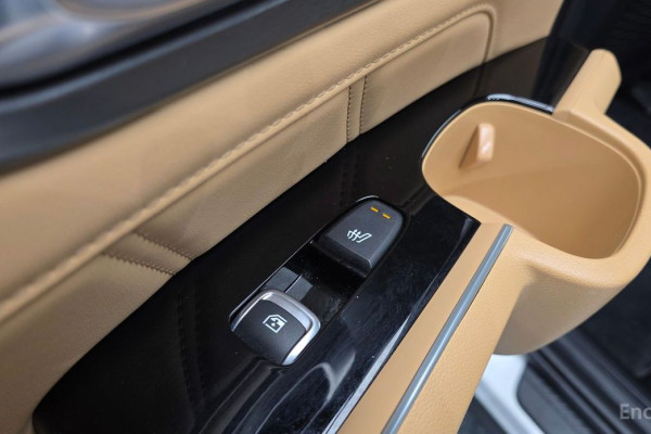 2023 Kia Sorento с пробегом 43 178 км