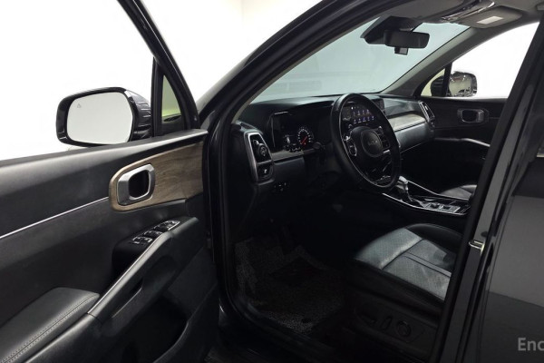 2021 Kia Sorento с пробегом 68 866 км