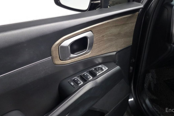 2021 Kia Sorento с пробегом 68 866 км