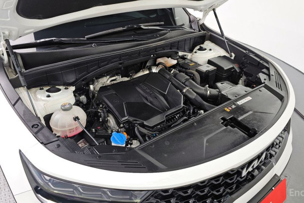 2023 Kia Sorento с пробегом 27 082 км