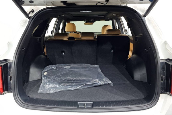 2023 Kia Sorento с пробегом 27 082 км