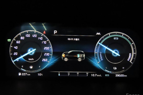 2023 Kia Sorento с пробегом 39 020 км