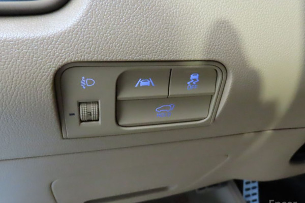 2023 Kia Sorento с пробегом 39 020 км