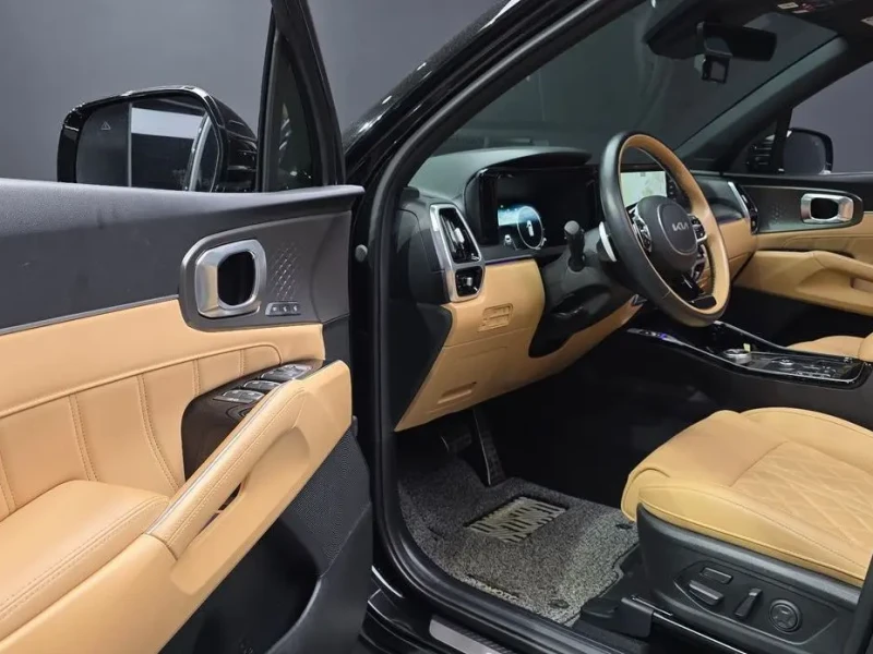 2023 Kia Sorento с пробегом 40 373 км