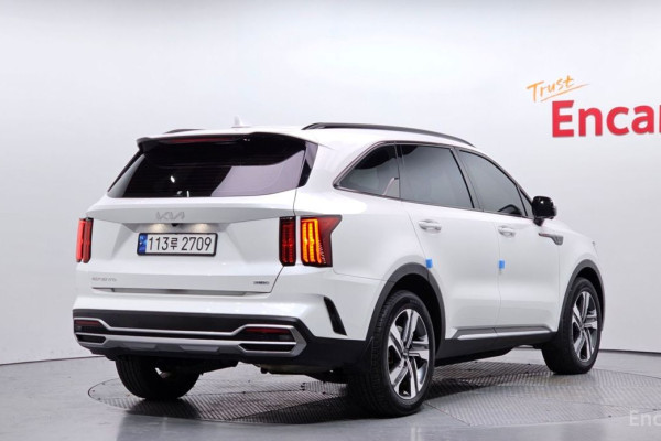 2023 Kia Sorento с пробегом 71 153 км