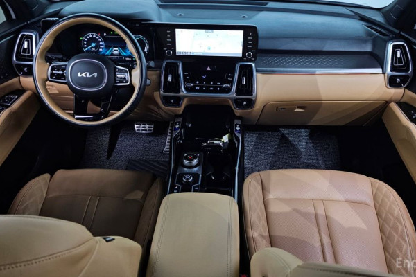 2023 Kia Sorento с пробегом 71 153 км