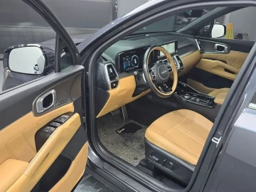 2021 Kia Sorento с пробегом 81 637 км