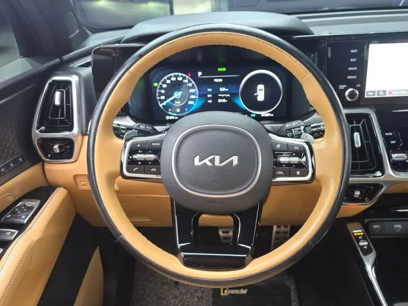 2021 Kia Sorento с пробегом 81 637 км