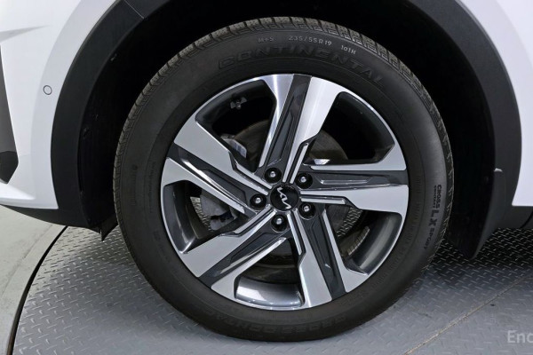 2023 Kia Sorento с пробегом 55 606 км