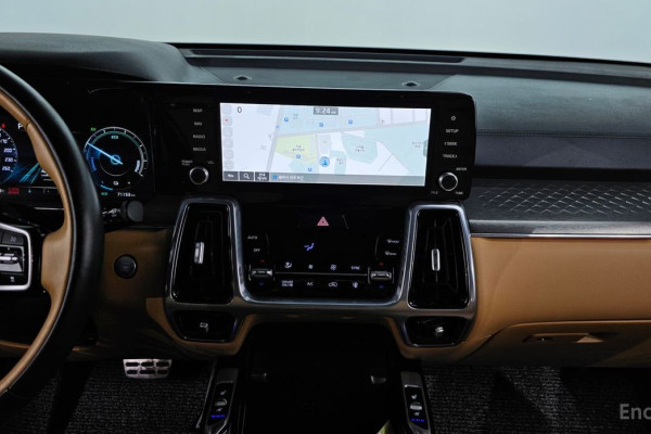 2023 Kia Sorento с пробегом 71 153 км