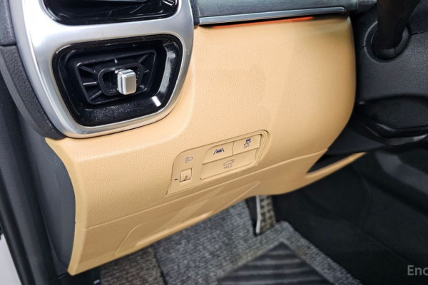 2023 Kia Sorento с пробегом 71 153 км