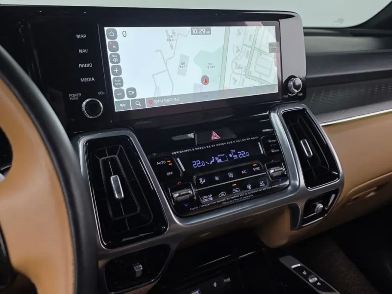 2023 Kia Sorento с пробегом 55 606 км