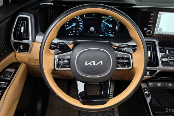 2023 Kia Sorento с пробегом 55 606 км