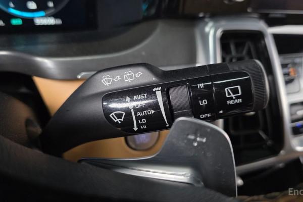 2023 Kia Sorento с пробегом 55 606 км