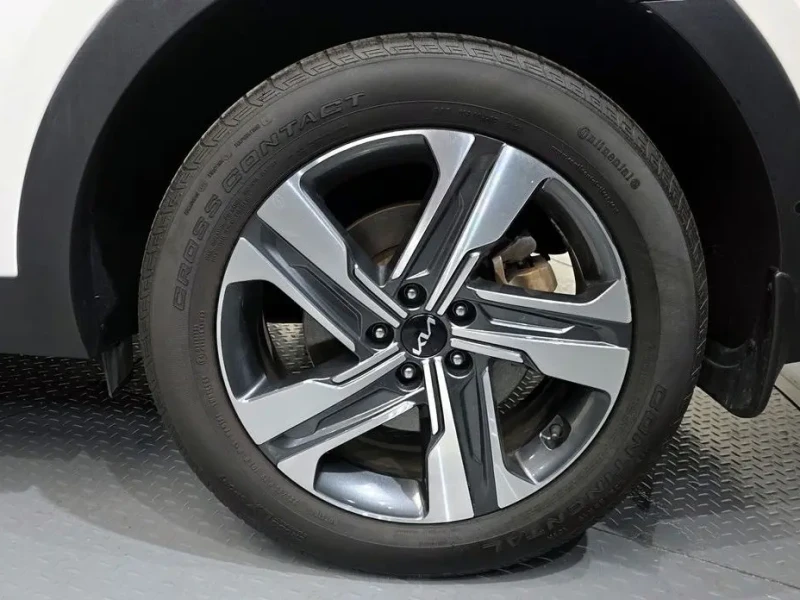 2023 Kia Sorento с пробегом 55 606 км