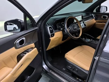 2022 Kia Sorento с пробегом 30 481 км
