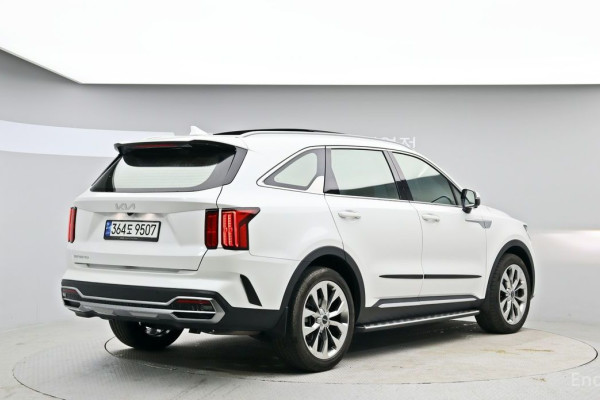 2023 Kia Sorento с пробегом 34 669 км