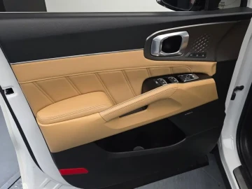 2023 Kia Sorento с пробегом 55 606 км