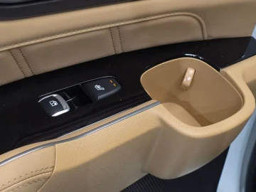2023 Kia Sorento с пробегом 55 606 км