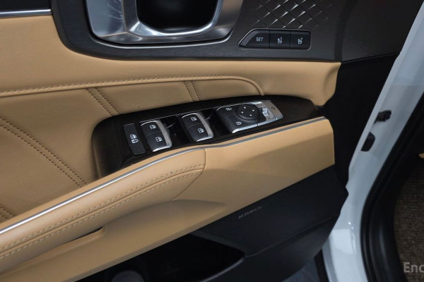 2023 Kia Sorento с пробегом 55 606 км