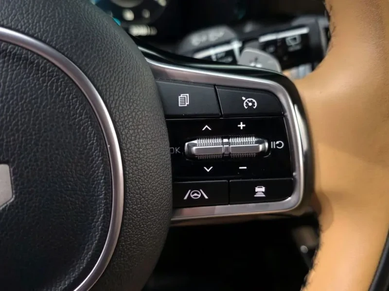 2022 Kia Sorento с пробегом 30 481 км