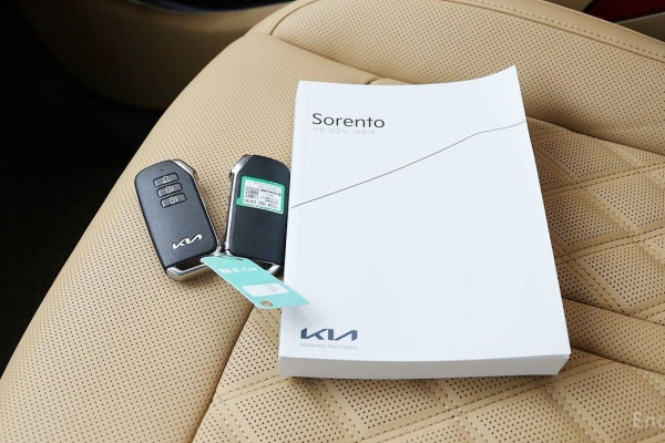 2023 Kia Sorento с пробегом 34 669 км