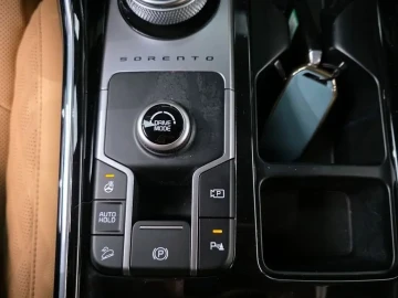 2022 Kia Sorento с пробегом 30 481 км