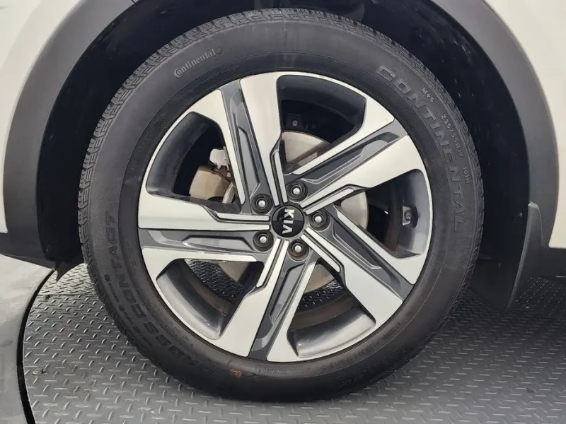 2020 Kia Sorento с пробегом 83 871 км