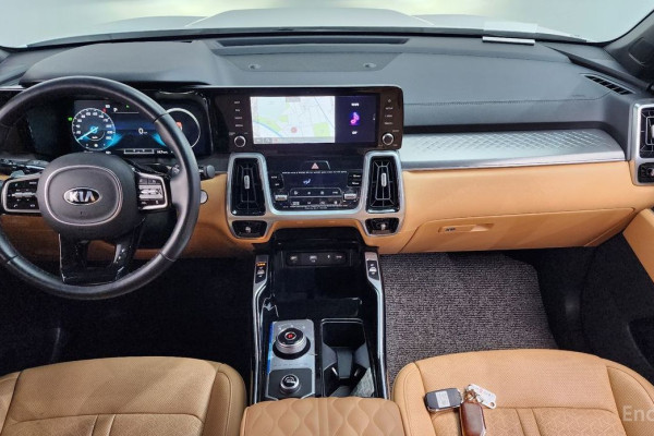 2020 Kia Sorento с пробегом 83 871 км