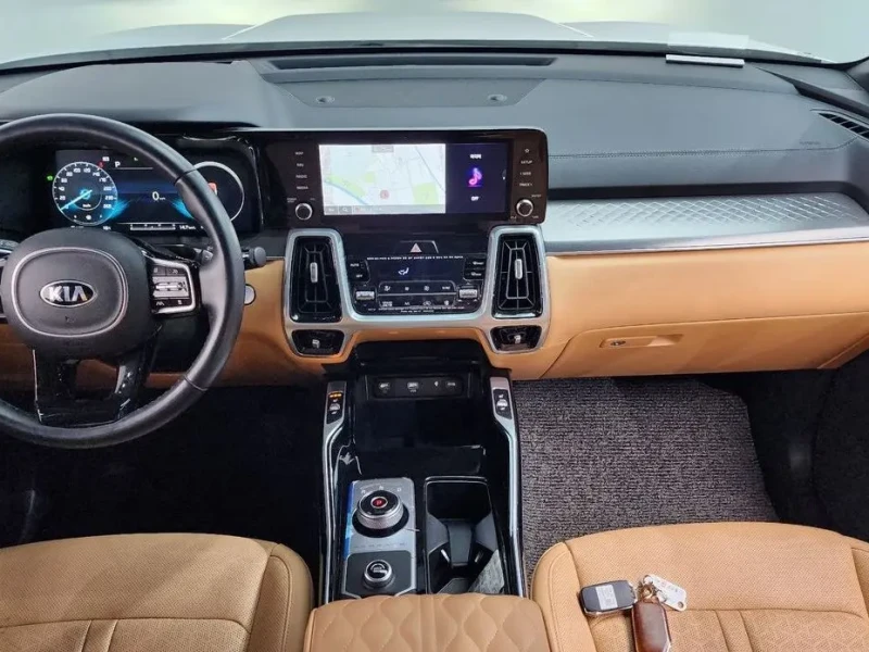 2020 Kia Sorento с пробегом 83 871 км
