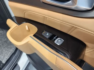 2020 Kia Sorento с пробегом 83 871 км