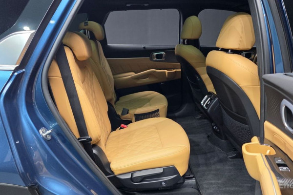 2021 Kia Sorento с пробегом 33 945 км