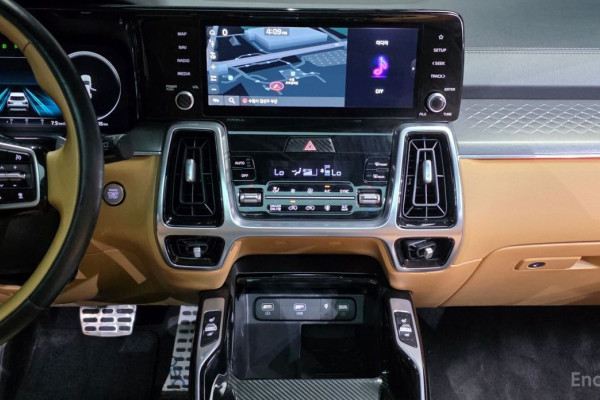 2021 Kia Sorento с пробегом 33 945 км