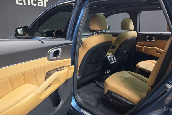 2021 Kia Sorento с пробегом 33 945 км