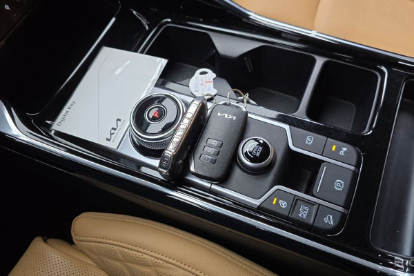 2022 Kia Sorento с пробегом 58 986 км