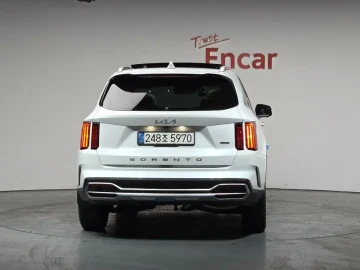 2022 Kia Sorento с пробегом 33 541 км