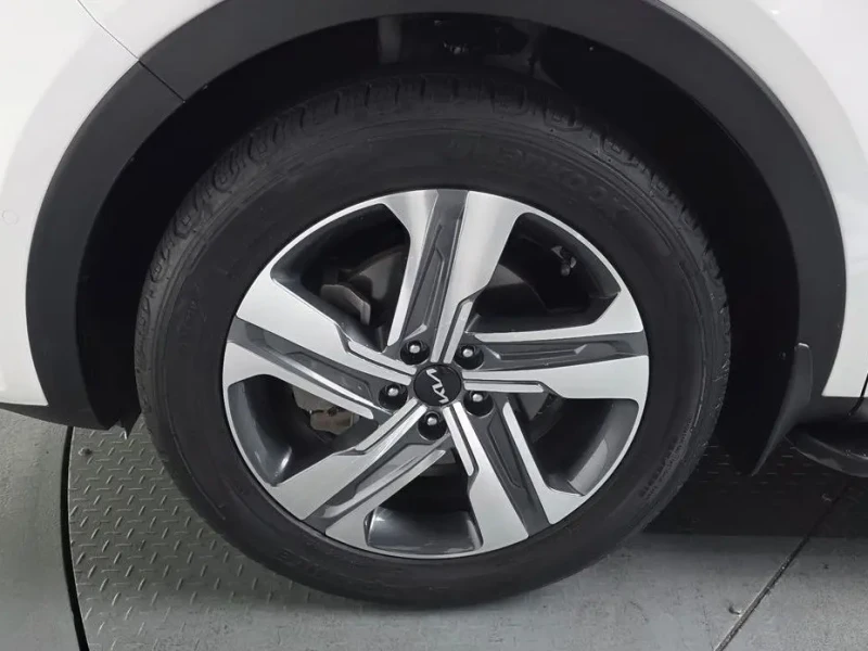 2022 Kia Sorento с пробегом 33 541 км